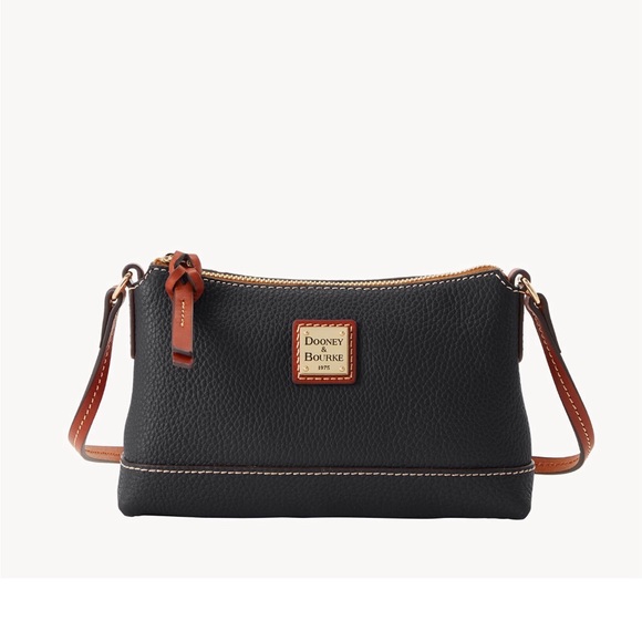 Dooney & Bourke 
Pebble Grain Izzy Bag - Picture 2 of 5